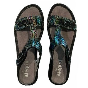 Alegria Lara Tectonic Iridescent Leather Sandals Wedge T-Strap Open Toe 38 Sz 8
